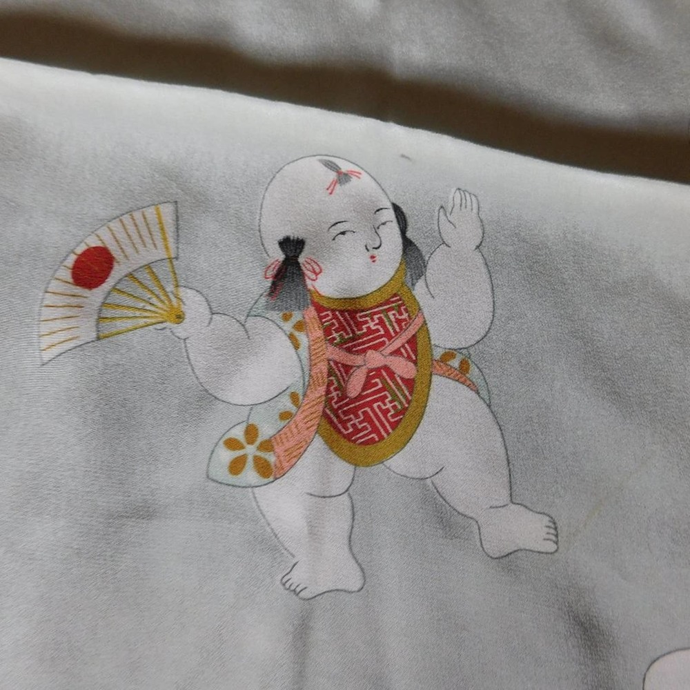 VINTAGE JAPANESE PRINT SILK SCARF - Picture 7 of 7